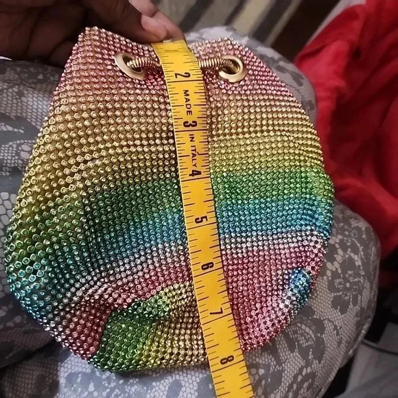 "Women's Rhinestone Mini Bucket Bag: Glamorous and Chic Fashion Accessory" - Picture 4 of 9